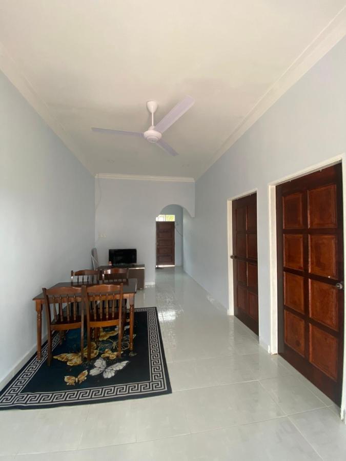 Tok Mek Homestay Setiu Kültér fotó